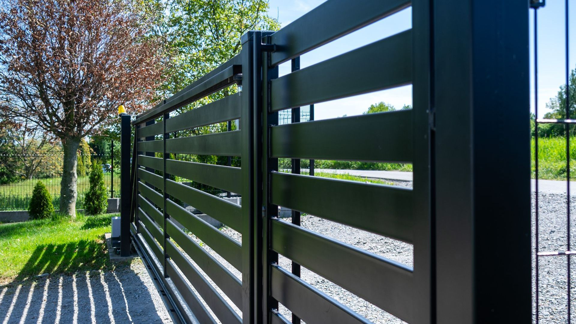 Portail coulissant en aluminium