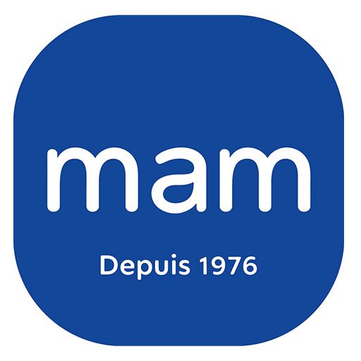 Logo pour mam : texte blanc sur fond bleu avec le texte « mam » au dessus de « Depuis 1976 ».