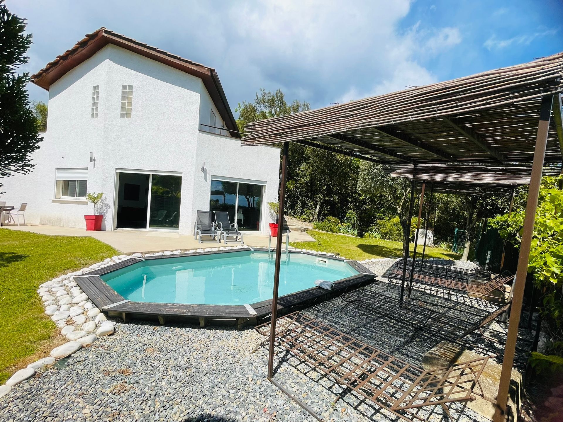 Piscine privée à Durfort