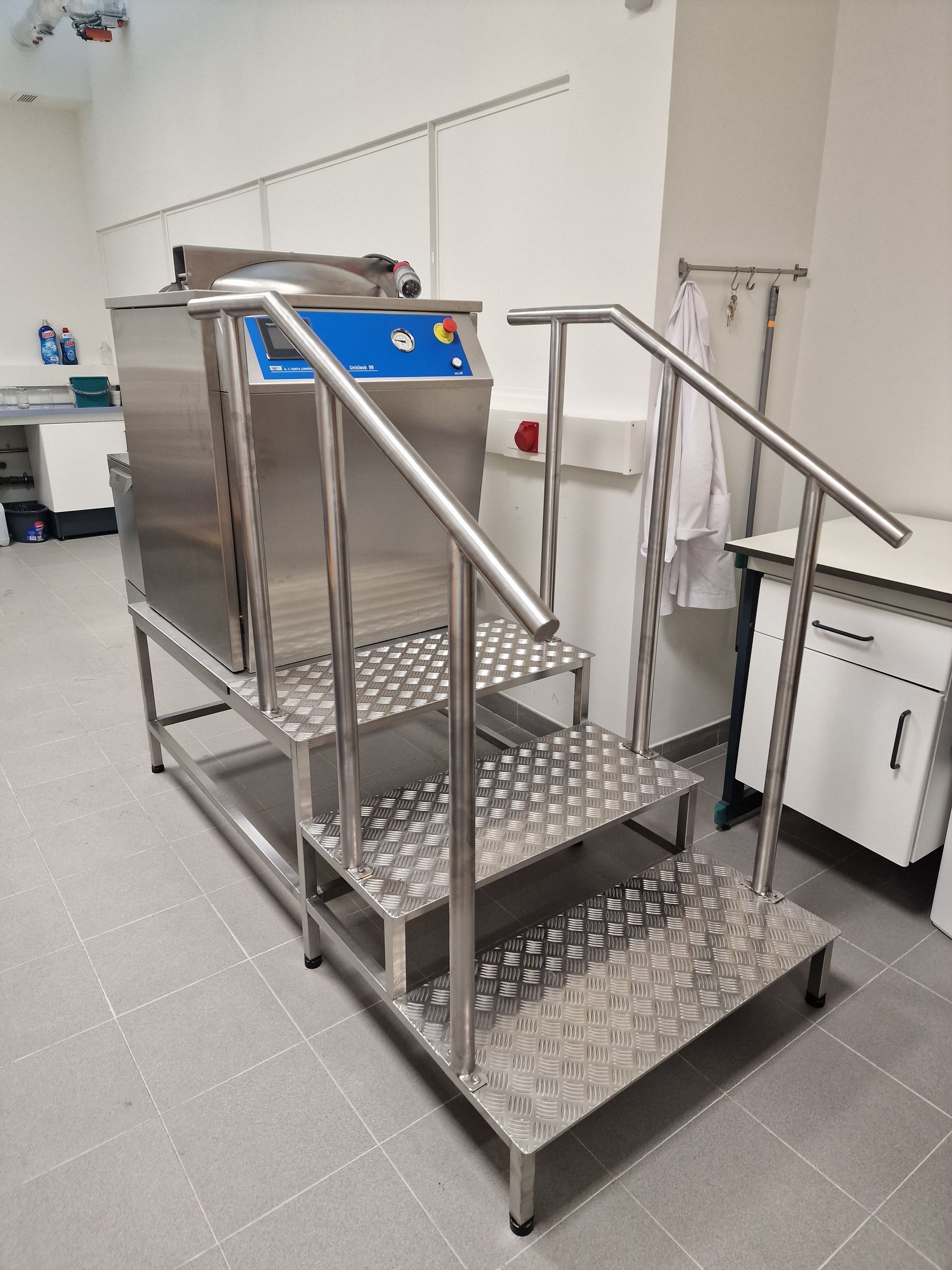 Ronox - Fabrico e montagem de equipamentos em inox