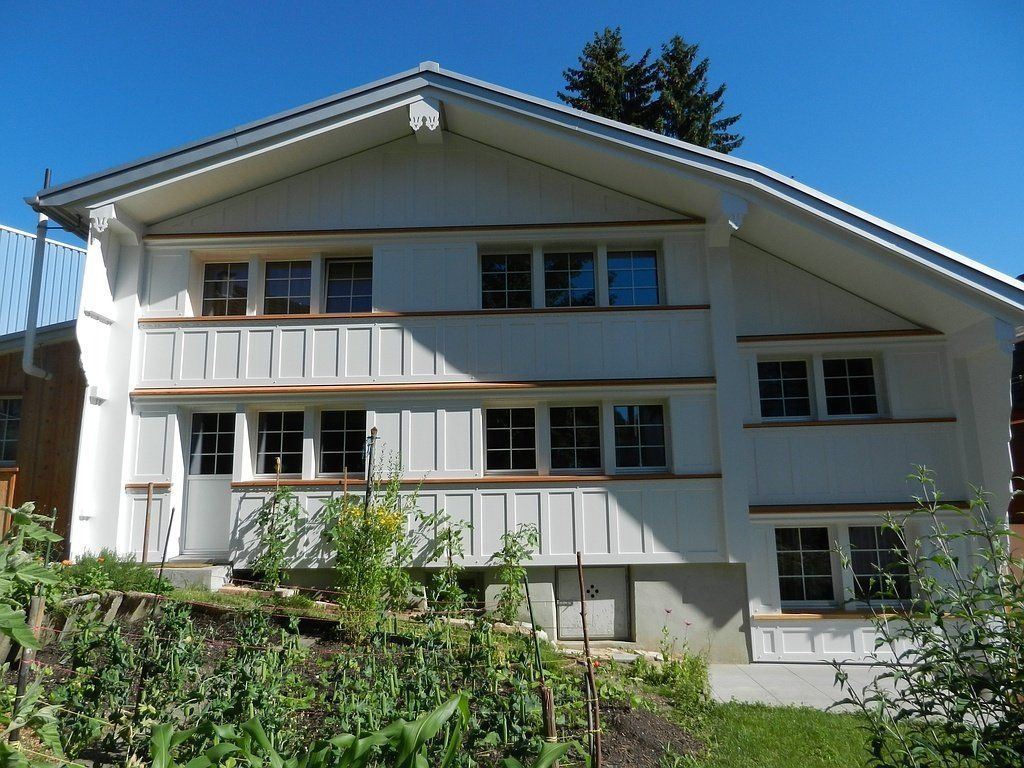 Gestemmte Fassade - A-Z Holzbauarbeiten - Herisau