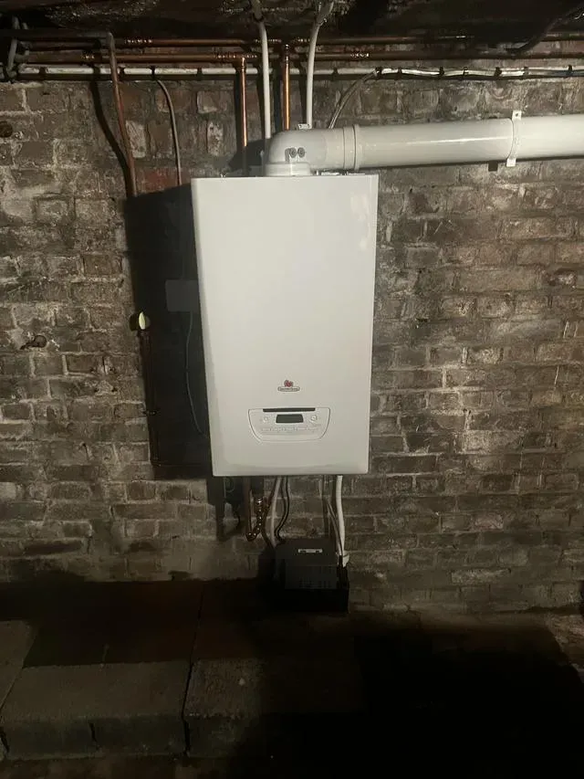 Une chaudière murale