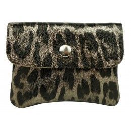 Pochette léopard.