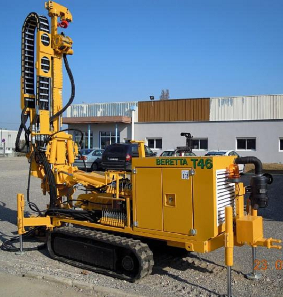 Foreuse Beretta T46 à Dax - SOFIM