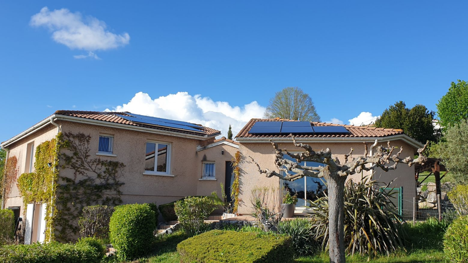 Panneaux photovoltaïques sur maison