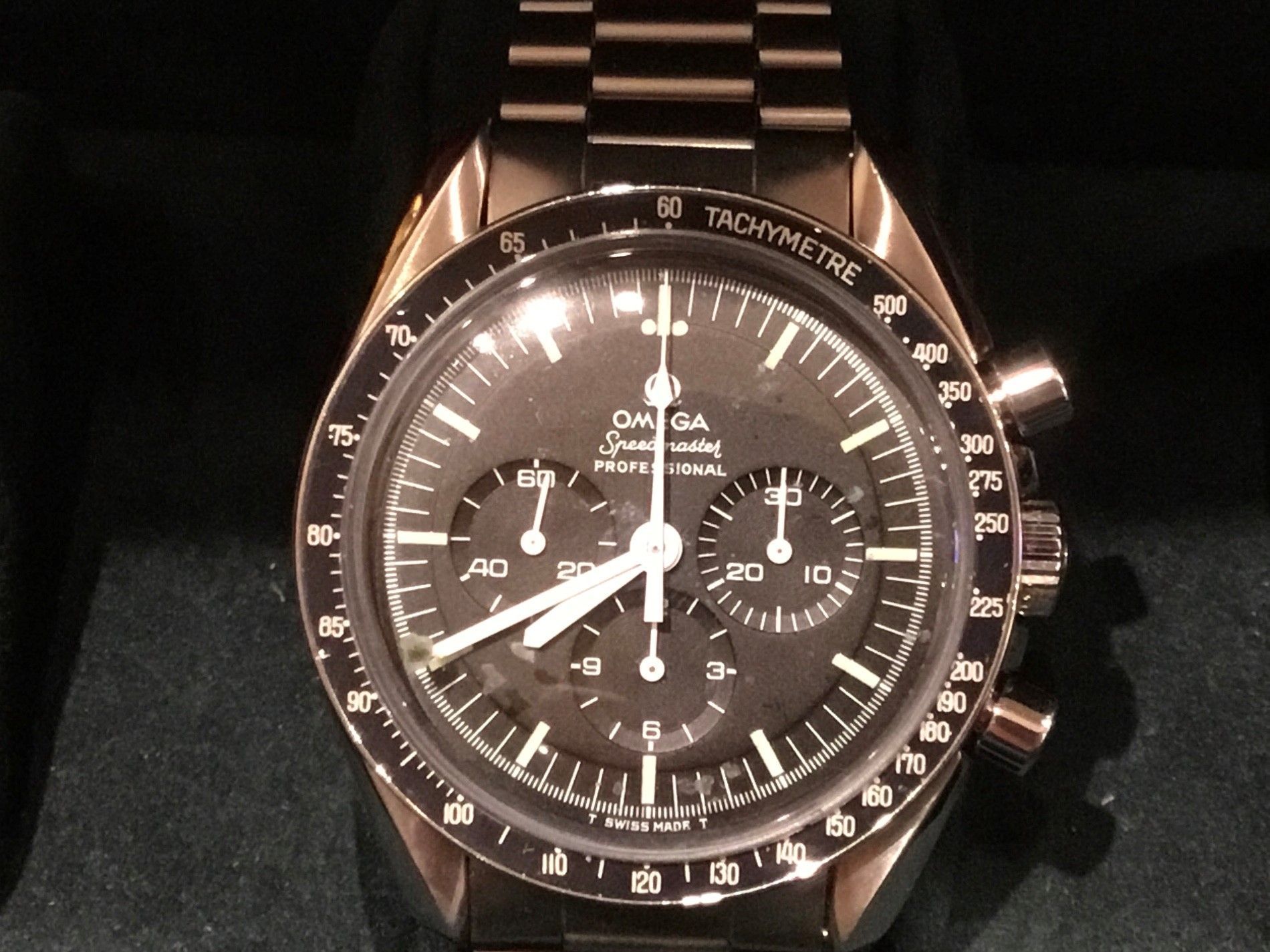 OMEGA - Uhren Atelier Rindermarkt - Zürich