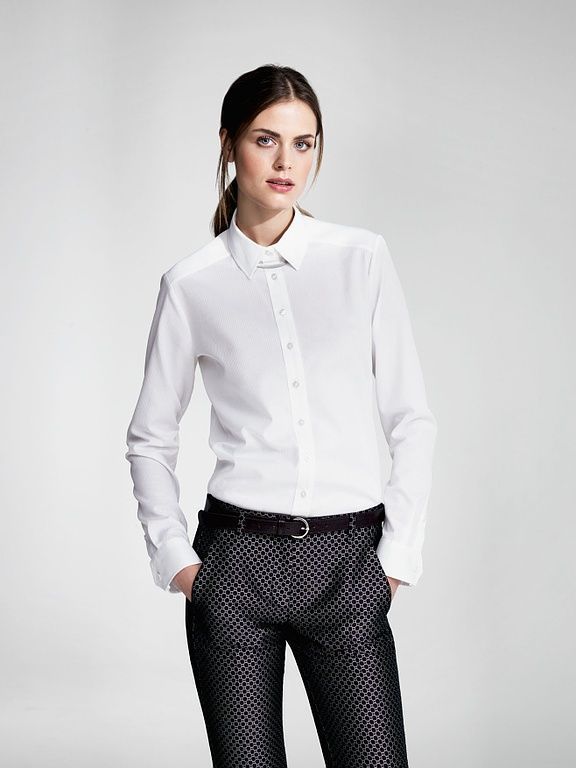 Damenmode - Sturzenegger Basel GmbH - Basel