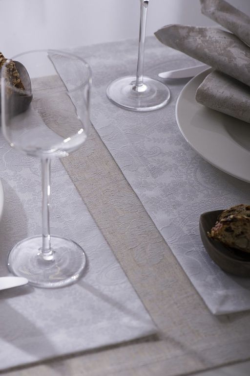 Tischwäsche Sander - Sturzenegger Basel GmbH - Basel