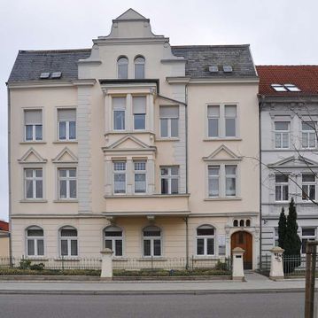 Praxishaus von außen