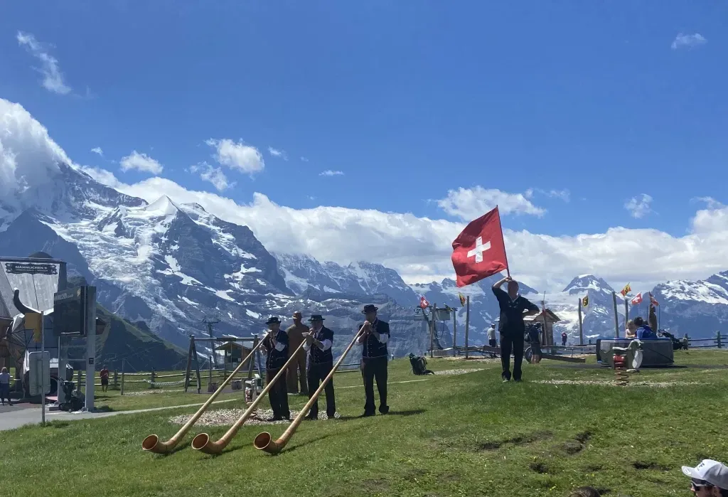 The Japan Club of Geneva