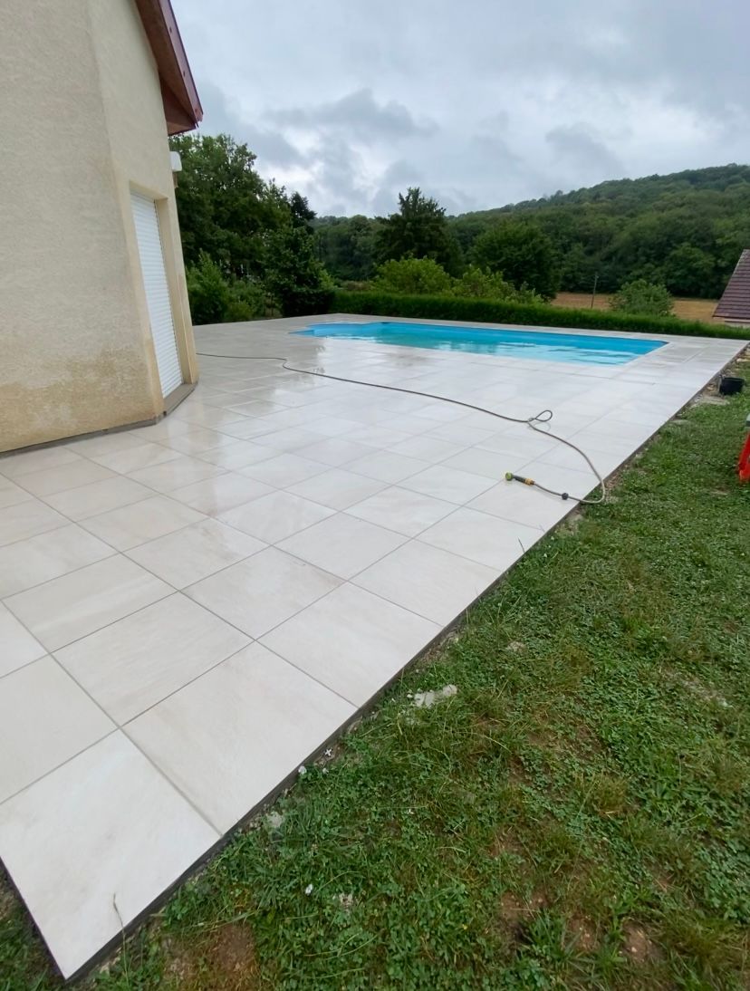 Pose de carrelage en céramique