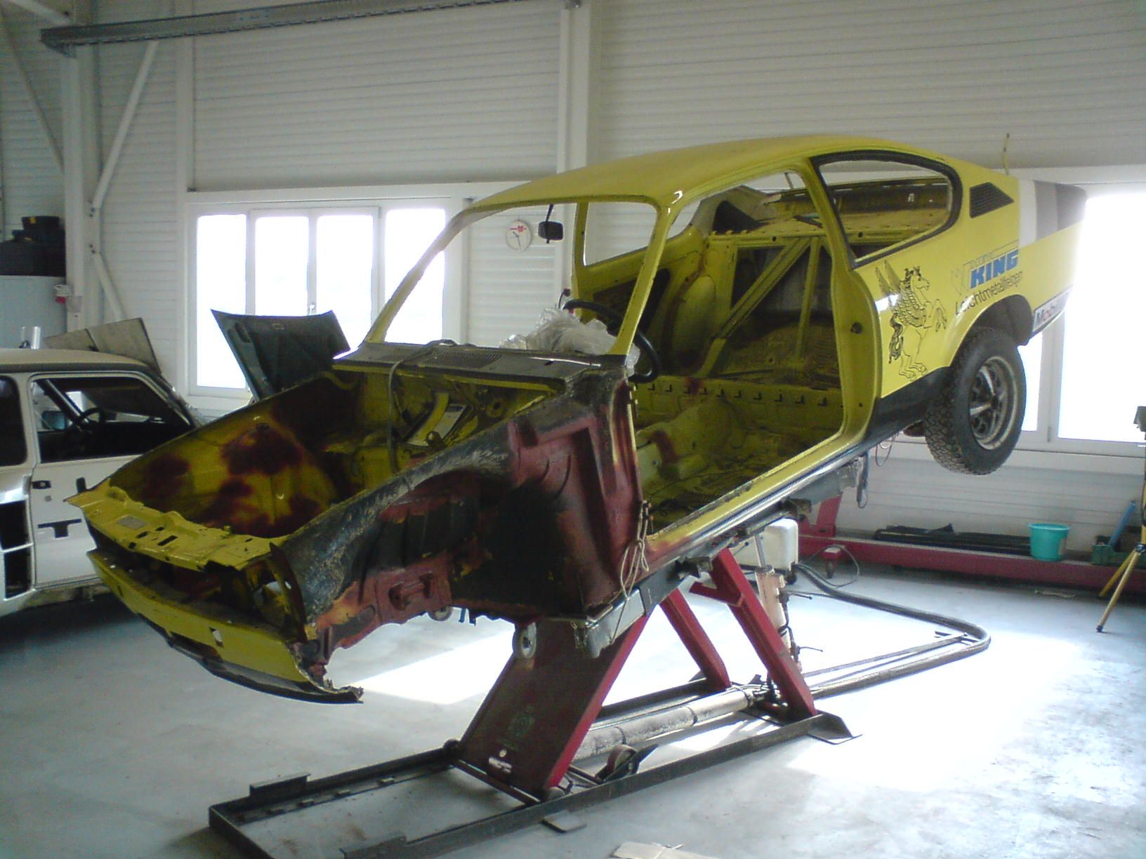 Volgger Carrosserie und Spritzwerk - Opel Restauaration