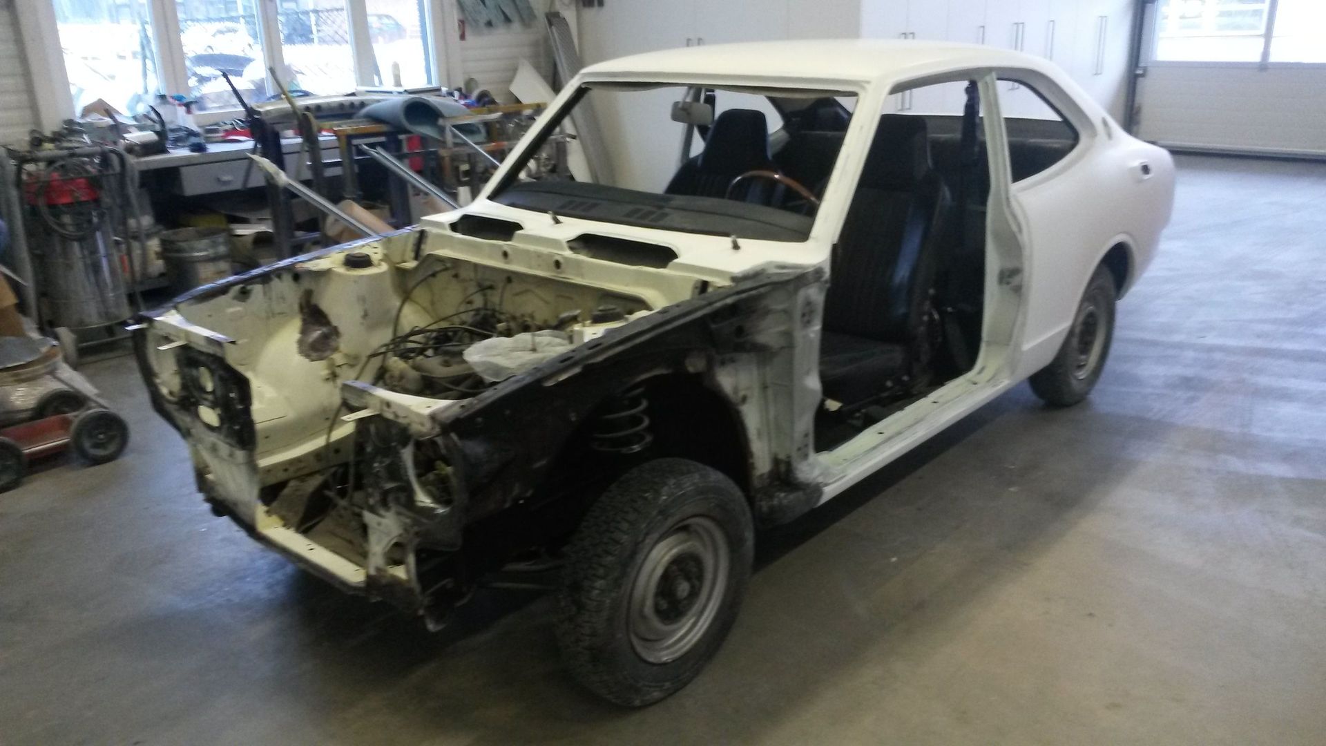 Volgger Carrosserie und Spritzwerk - Toyota Restauaration