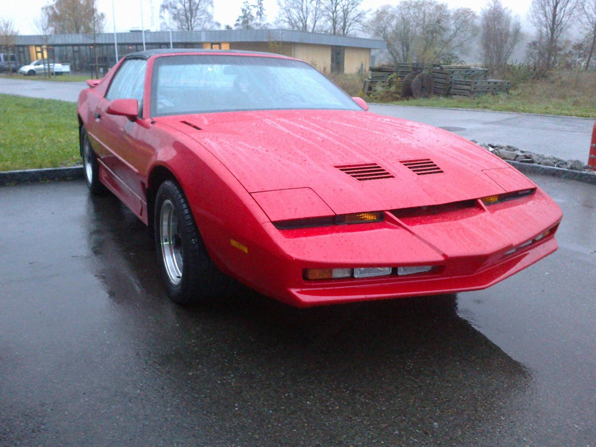 Volgger Carrosserie und Spritzwerk - Knight Rider Umbau