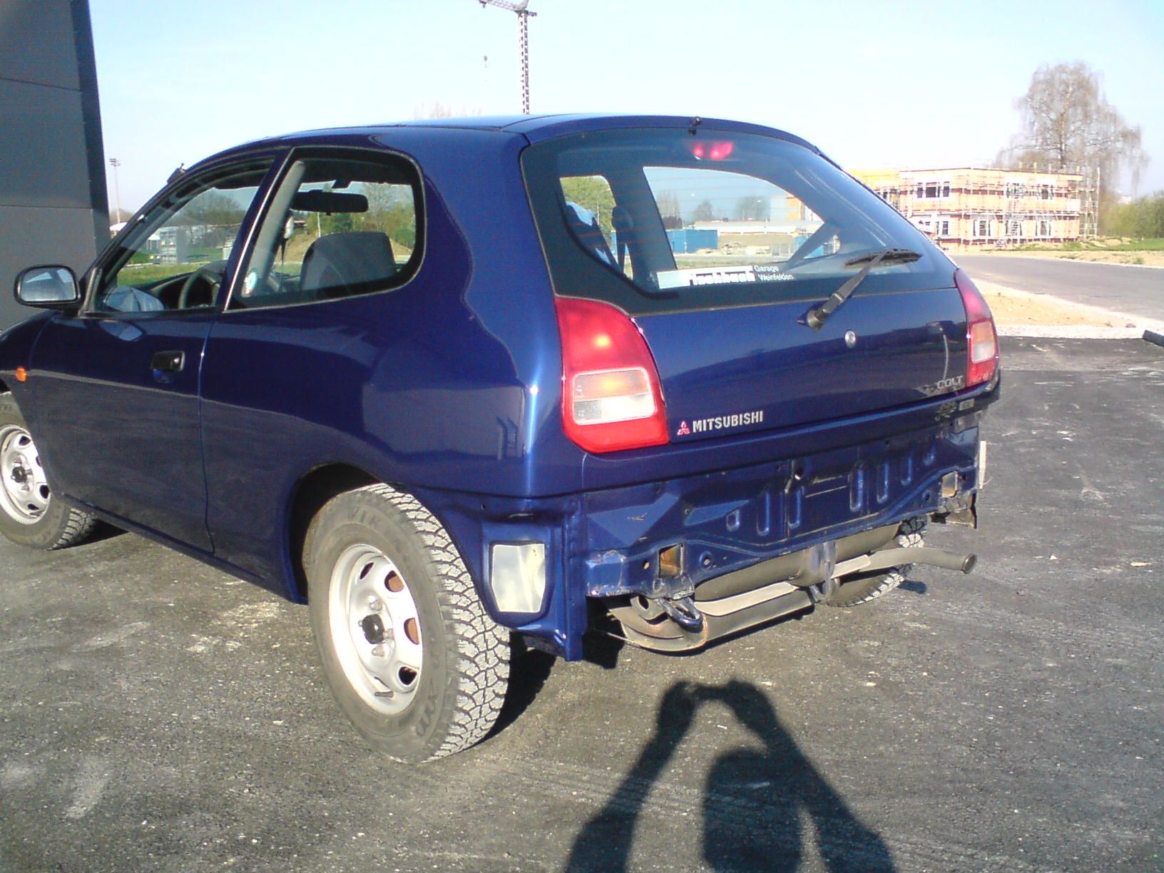 Volgger Carrosserie und Spritzwerk - Mitsubishi Carrosserie Instandstellen