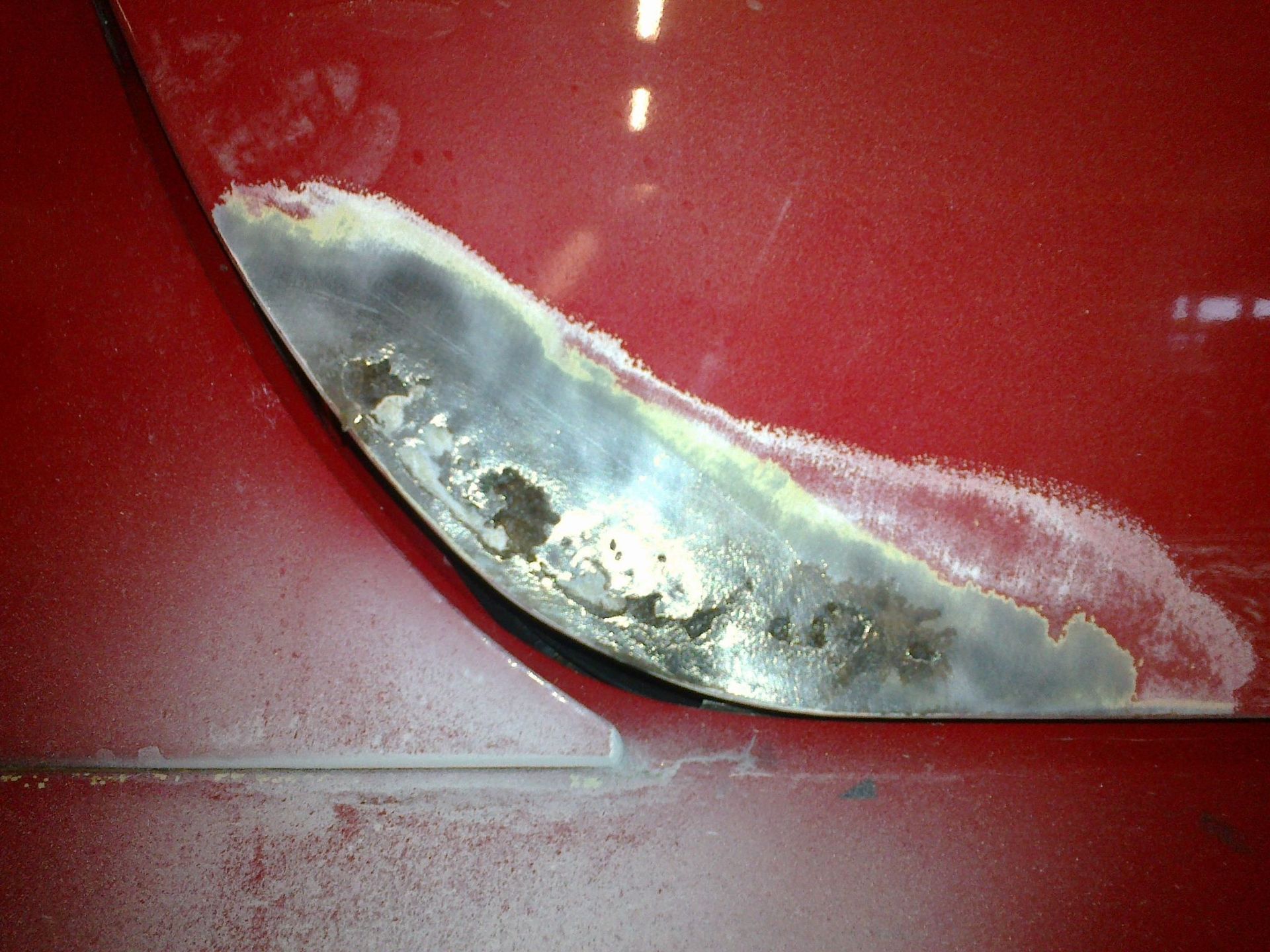 Volgger Carrosserie und Spritzwerk - Ferrari Rostreparatur