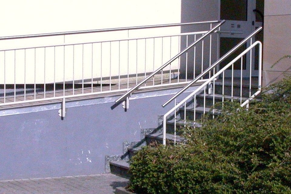 silbernes Außengeländer