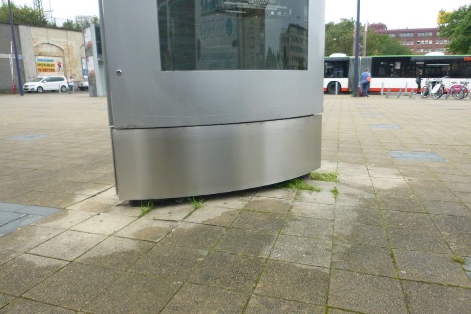 Reparaturarbeiten auf dem Boden