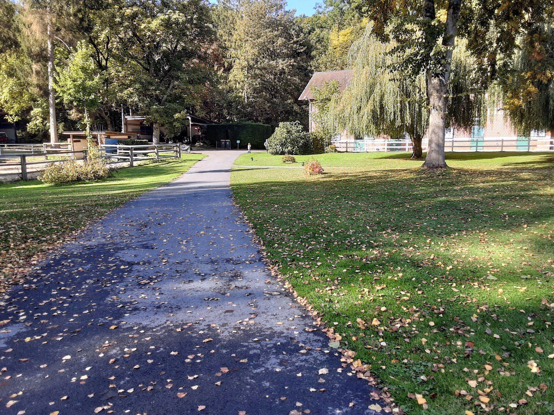 Entrée du gîte à Miraumont