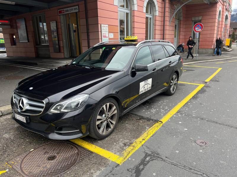 Fahrzeug von Taxi Ibrahim Rashid Tareq