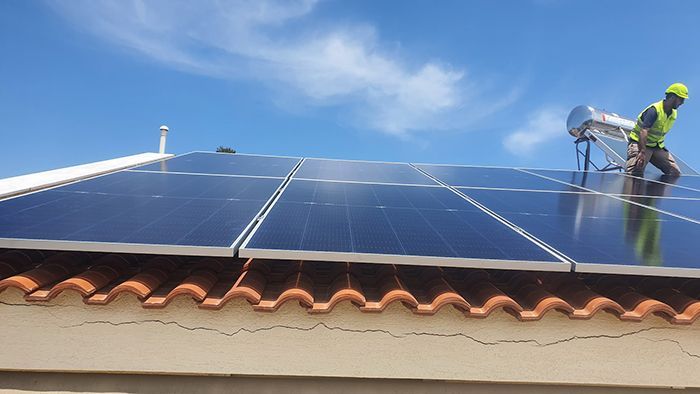 SMARTLIGHT - ΠΙΛΑΤΟΣ ΠΑΝΑΓΙΩΤΗΣ