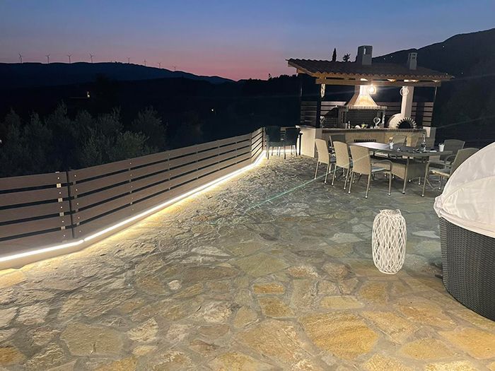 SMARTLIGHT - ΠΙΛΑΤΟΣ ΠΑΝΑΓΙΩΤΗΣ