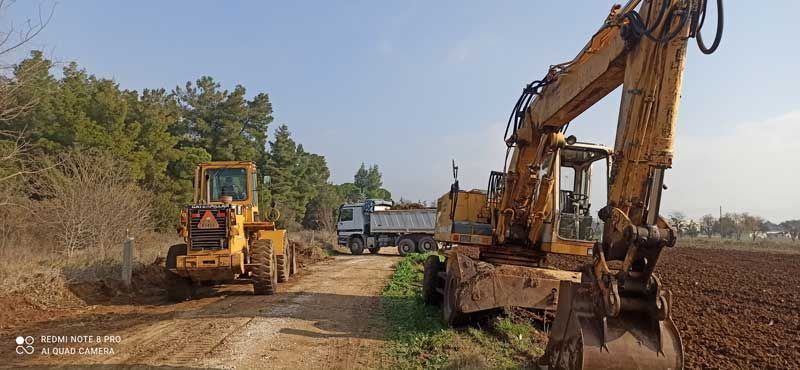 Χωματoυργικές εργασίες Βαρσαμούδης Στέλιος
