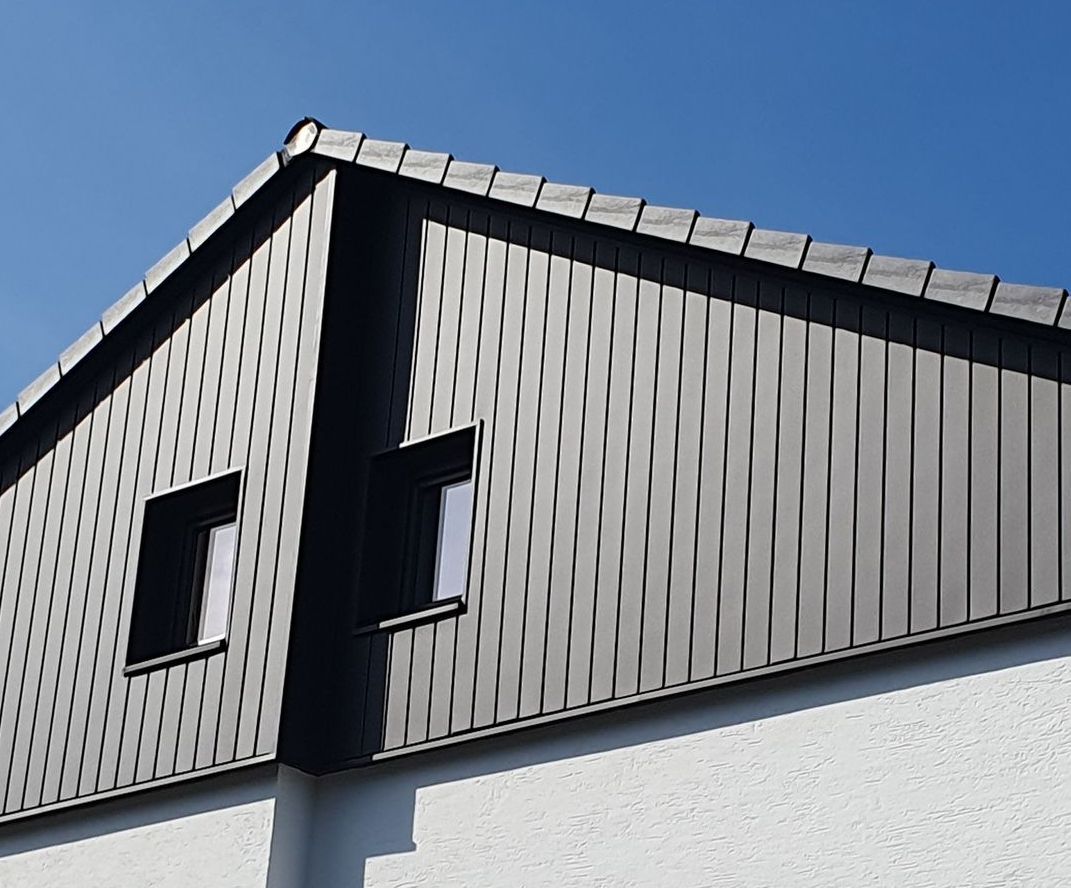 Ausschnitt Verkleidung mit Prefa Siding