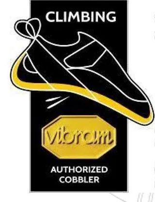 Una imagen de un zapato de escalada con el logotipo de Vibram.