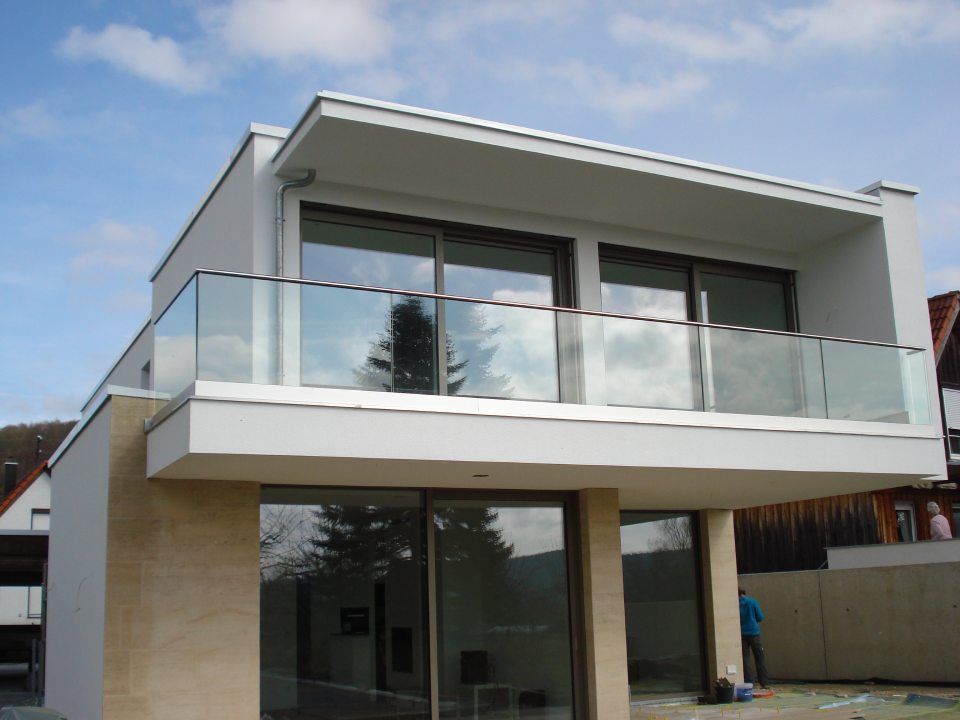 Balkongeländer hergestellt durch Bayer Erwin Metallgestaltung