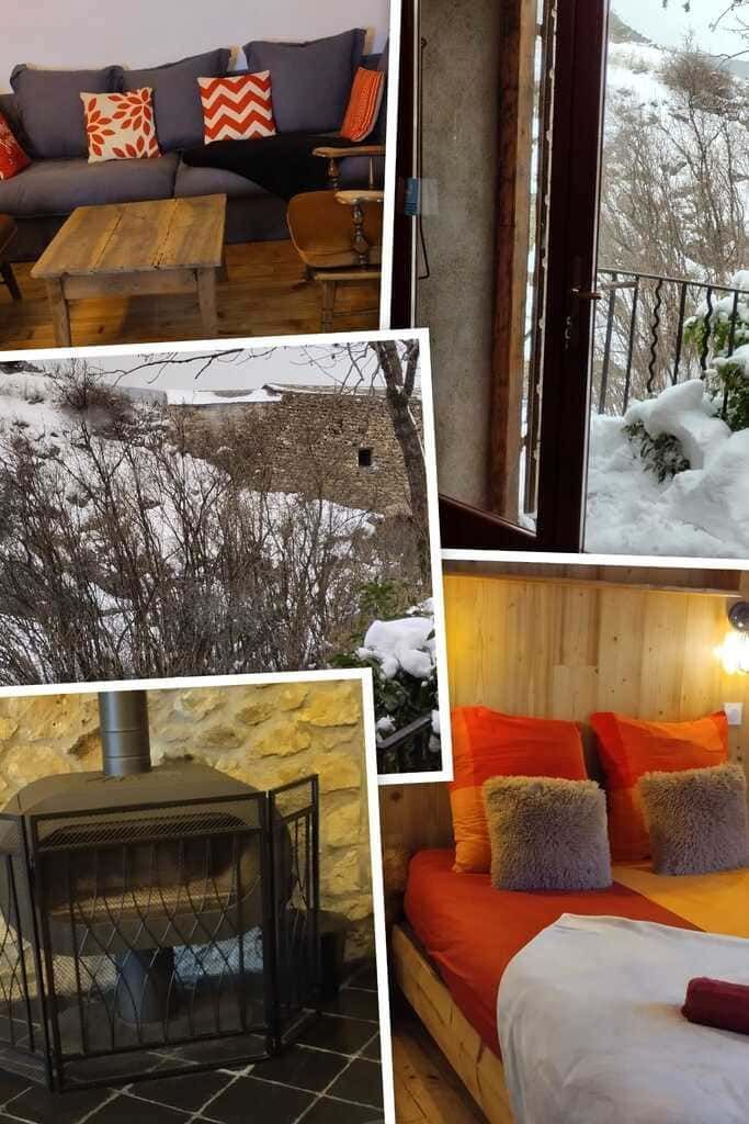 Collage de una acogedora cabaña con ropa de cama naranja, chimenea, sillas de madera y vistas a un bosque nevado