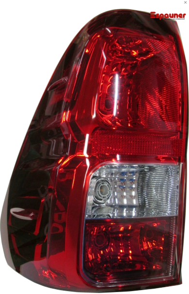 Luz trasera roja y transparente para vehículo.