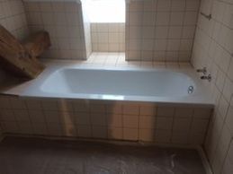 Emailtec SA - coque acrylique