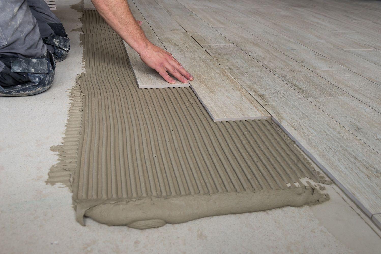 Schneider Plattenbeläge & Hauswartungen Birr