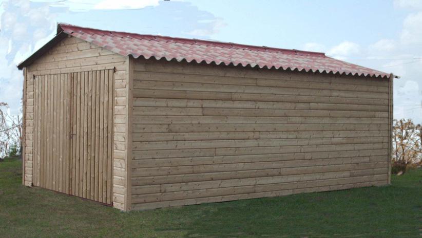 Abri en bois avec toit en tuiles