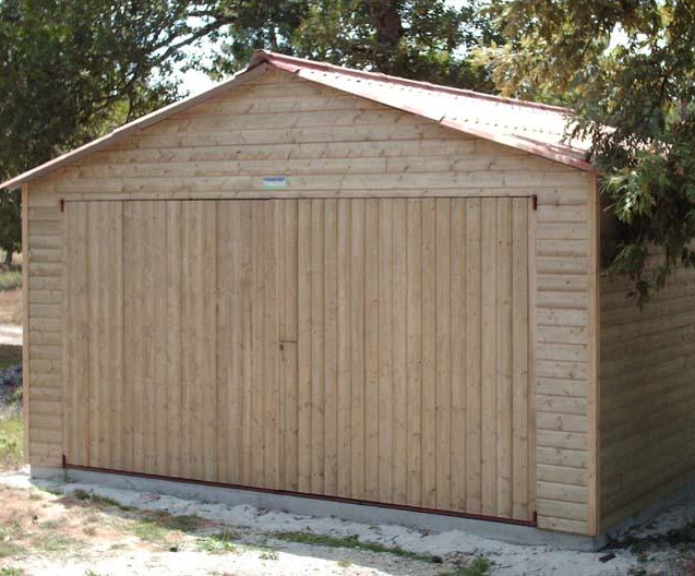 Abri de jardin avec doubles portes