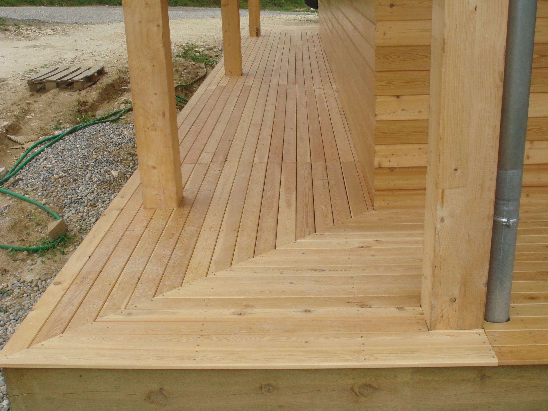 Pose d'une terrasse en bois