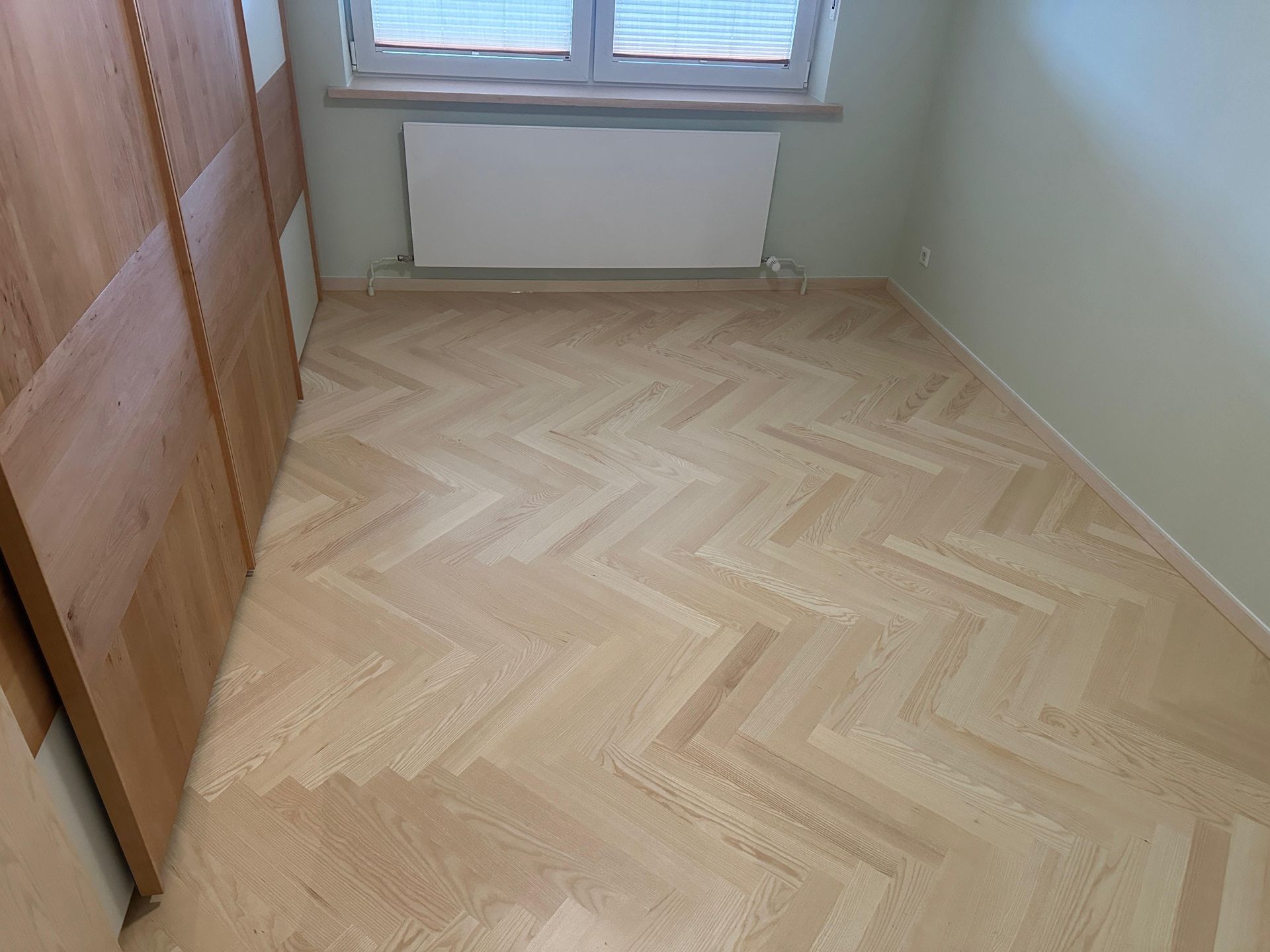 Fischgrat Stabparkett Einzelstab