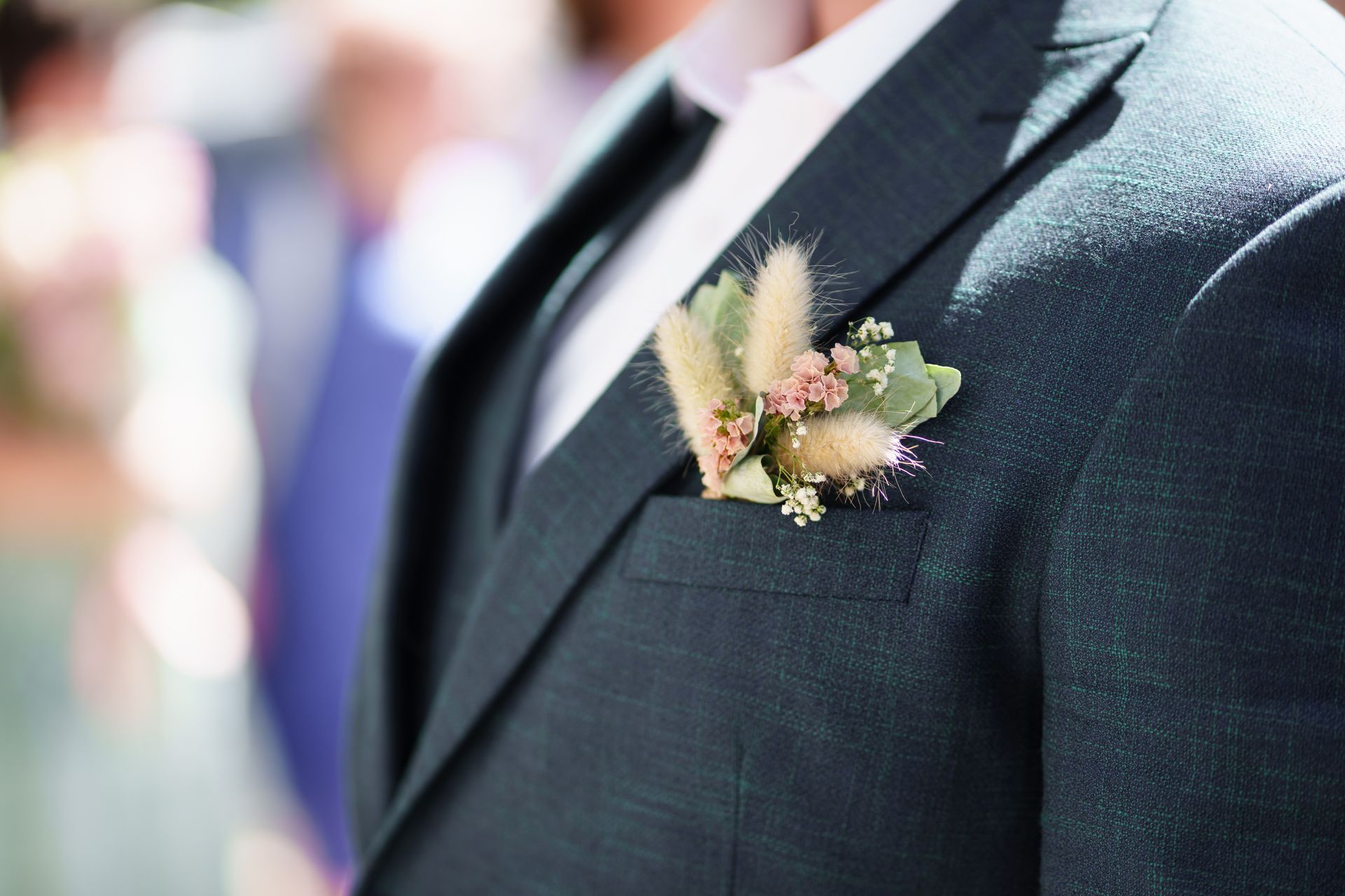 Boutonnière en fleurs séchées