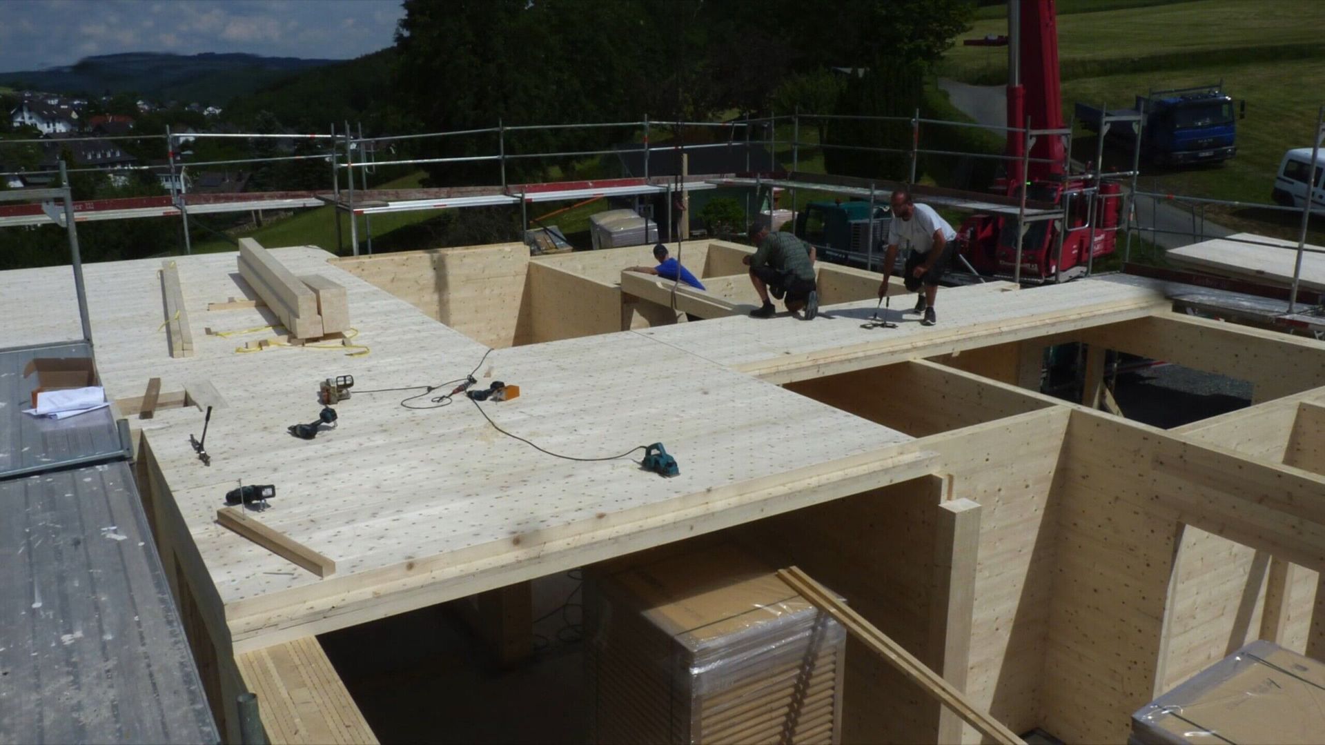 Zimmerei Zultner GmbH & CO. KG - Einfamilienhaus mit Gartenanbau und Terrasse