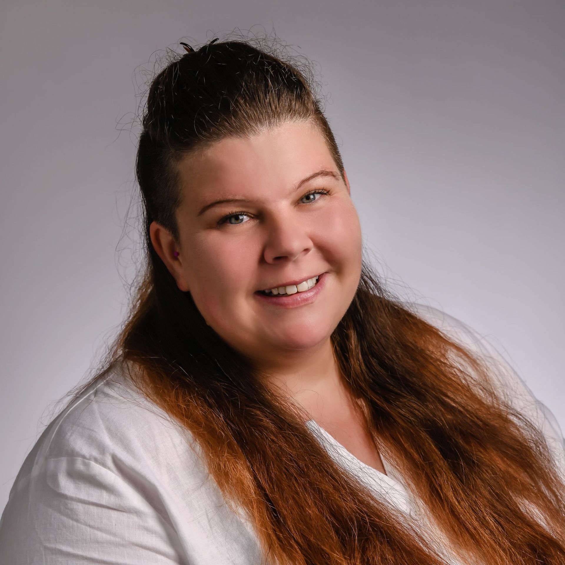 Sarah Kiendl-Kröffges von der Zahnarztpraxis Dr. Magdalena Kolski & Dr. Monika Kolski