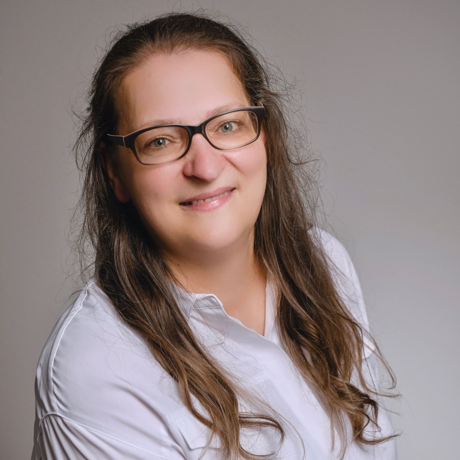 Tanja Saßor von der Zahnarztpraxis Dr. Magdalena Kolski & Dr. Monika Kolski