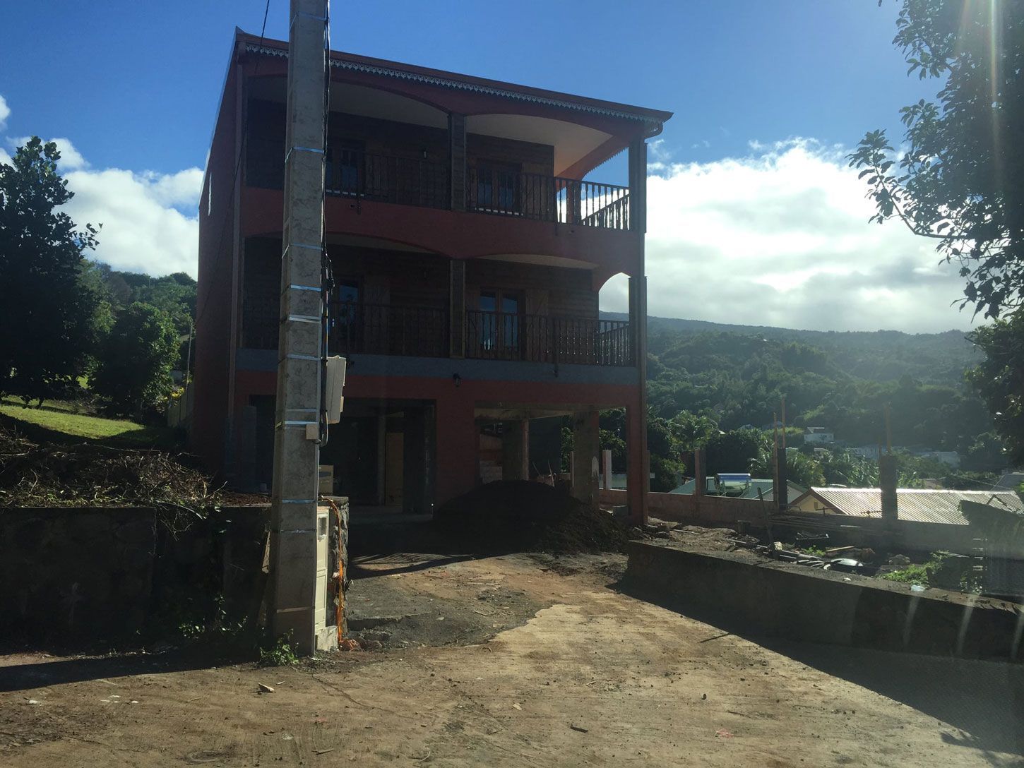 Immeuble d'habitation en travaux