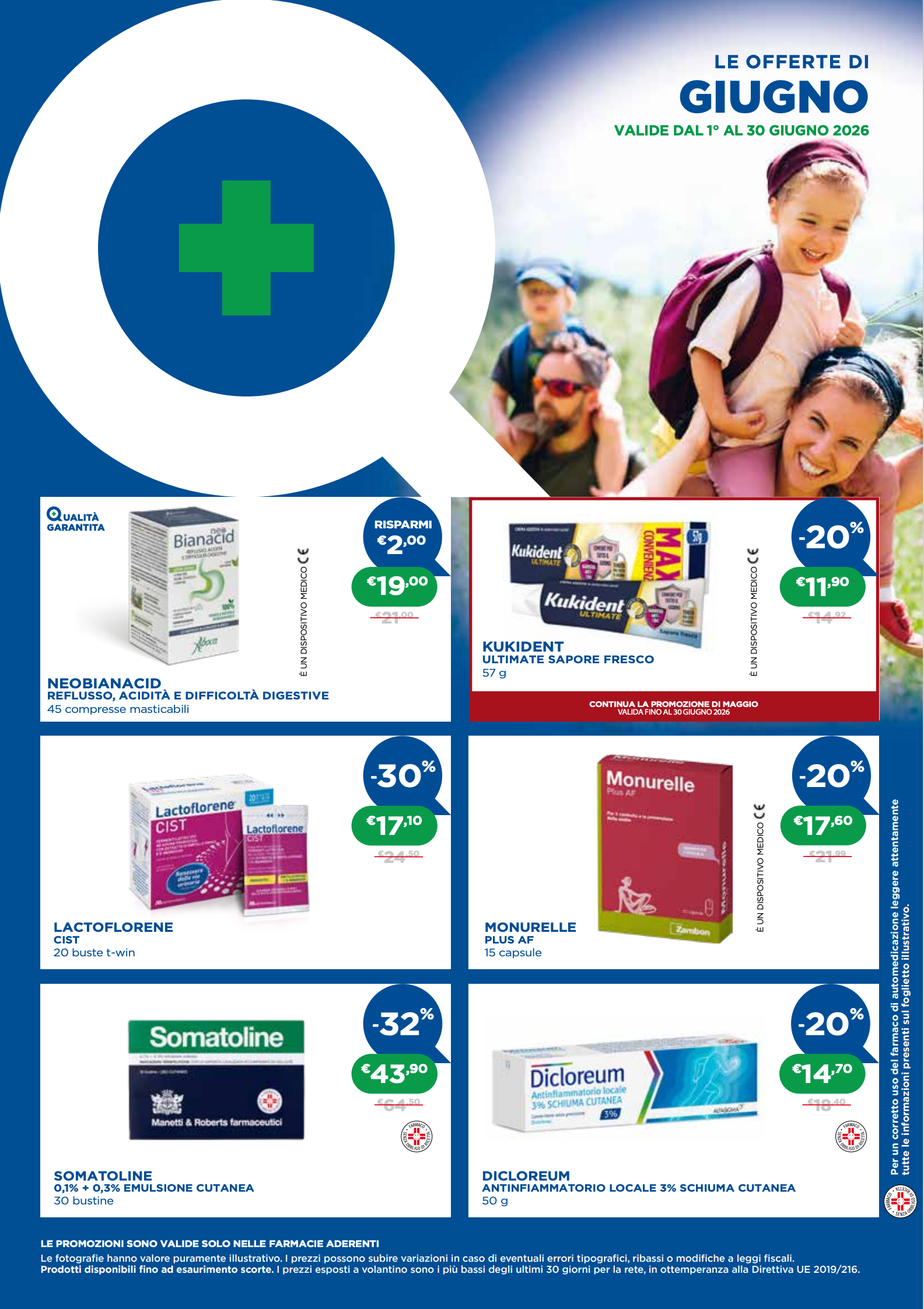 Volantino promozionale di una farmacia francese con offerte sui medicinali e una foto di famiglia all'interno di una grande lente d'ingrandimento blu.