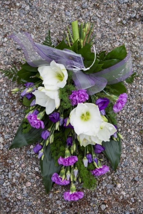 Kikan Kukka ja lahja