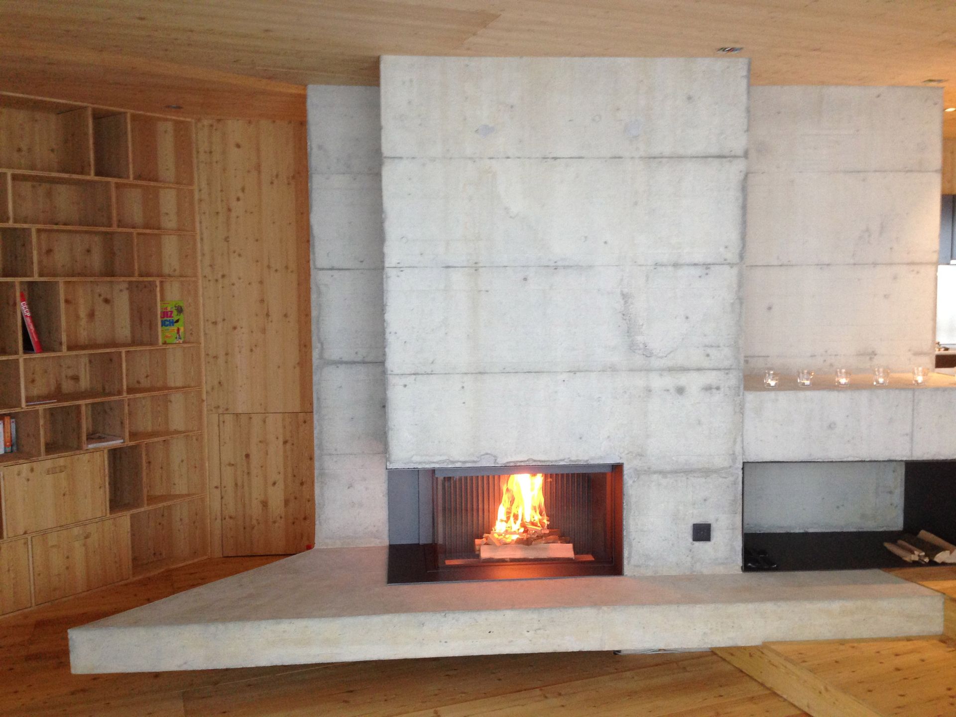 Kamin - Everest Wohnbau GmbH - Reinach/BL