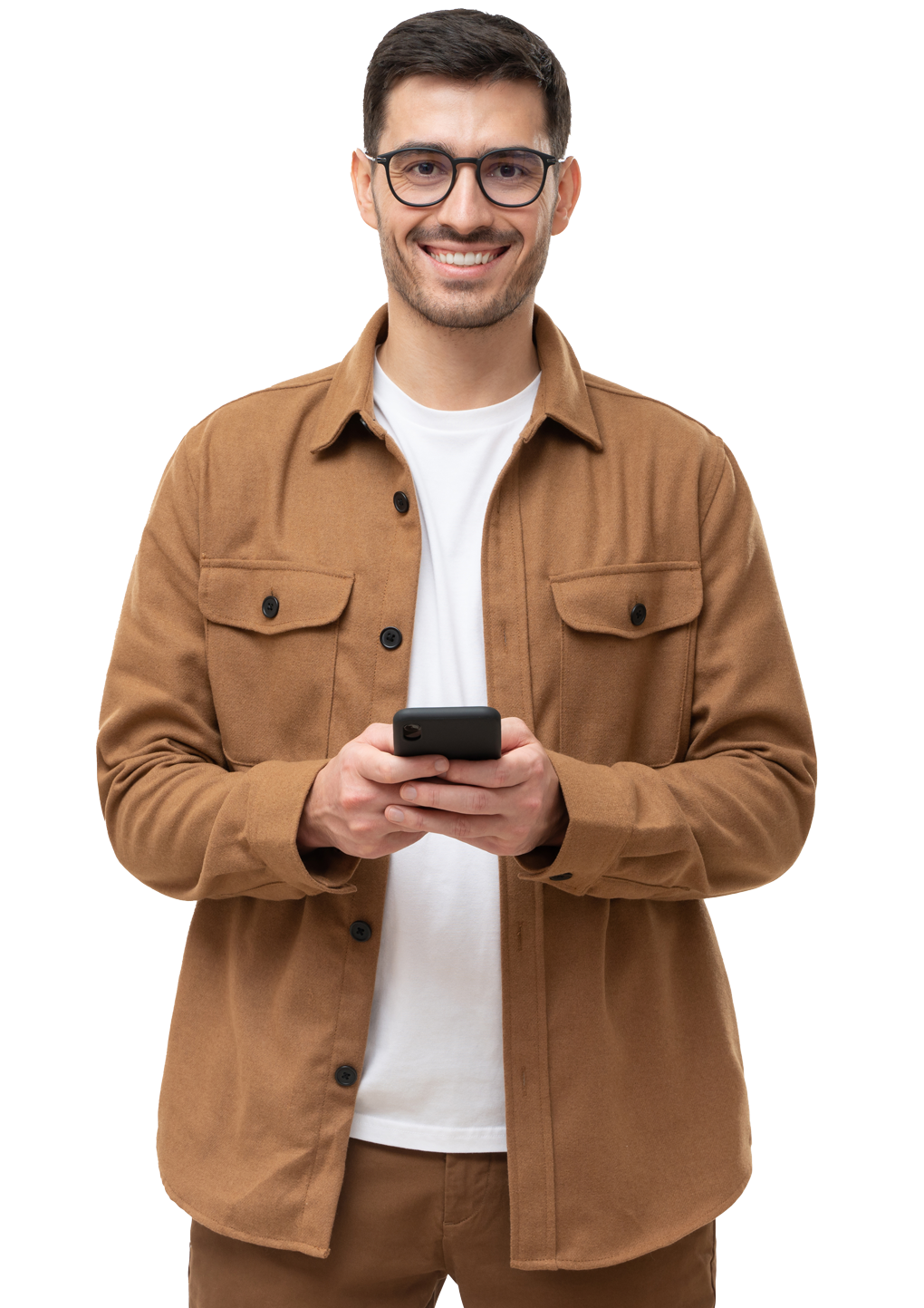 Homme sur son téléphone portant des lunettes