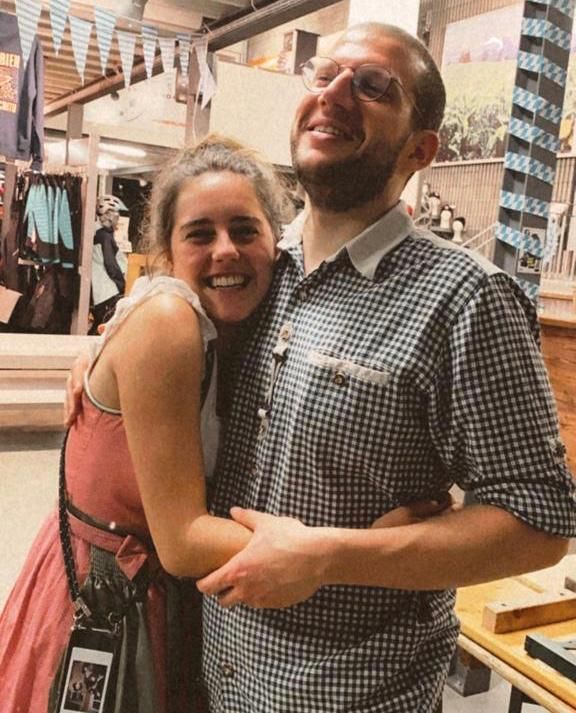 MICHE's Sports/Outdoor/Bikebekleidung & Cafe