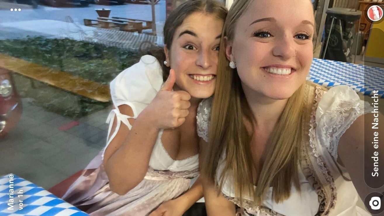 MICHE's Sports/Outdoor/Bikebekleidung & Cafe