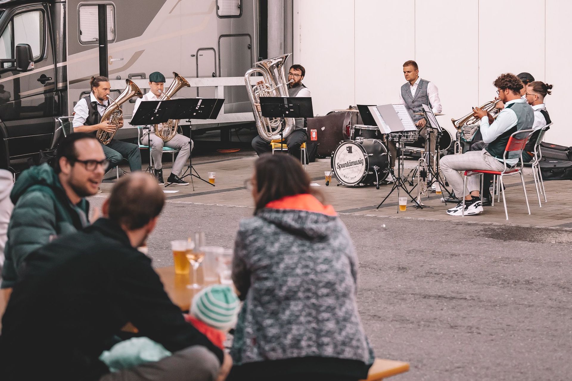 MICHE's Sports/Outdoor/Bikebekleidung & Cafe